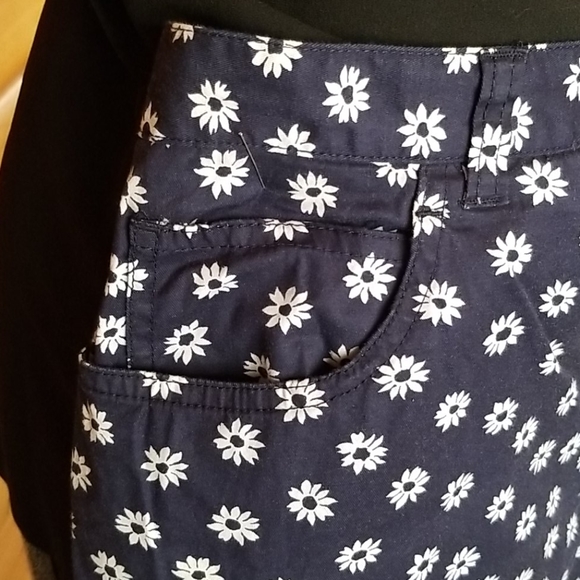 Jones NY cotton cropped pants - Picture 2 of 2